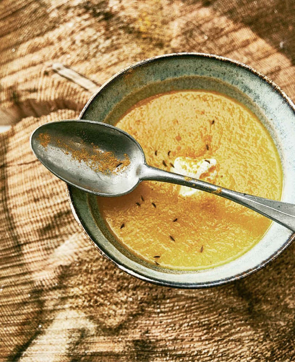 Karotten-Kurkuma-Suppe à la Bas