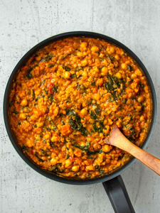 Linsen-Tomaten-Curry