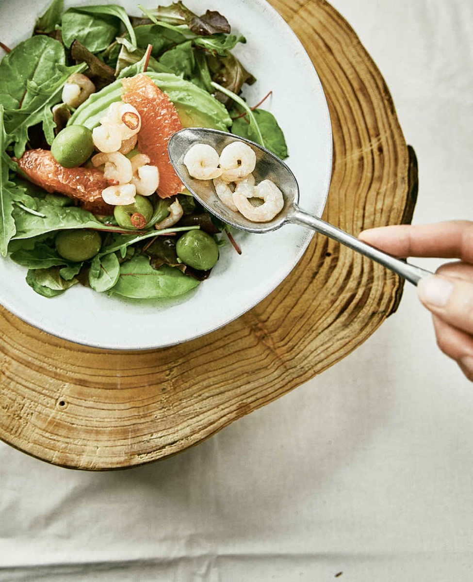 Avocadosalat mit Grapefruit und Garnelen
